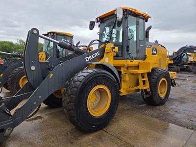 John Deere 624 P-Tier Large Wheel Loader