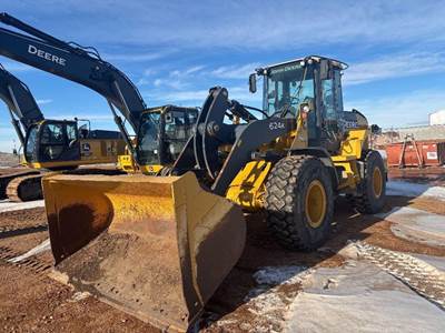 John Deere 624K Wheel Loader
