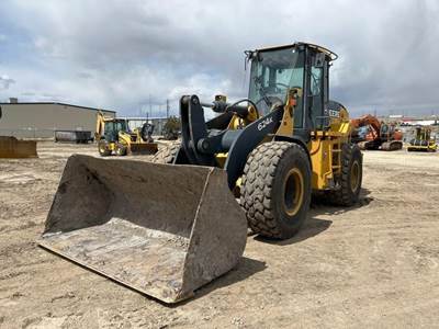 John Deere 624K Wheel Loader