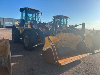 John Deere 624L Wheel Loader