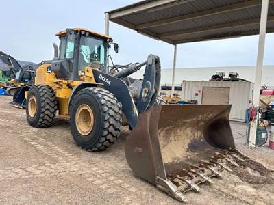 John Deere 644 P-TIER Wheel Loader