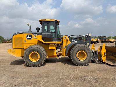 John Deere 644 P-TIER Wheel Loader