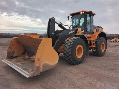 John Deere 644 P-TIER Wheel Loader