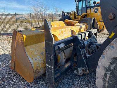 John Deere 644 P-TIER Wheel Loader
