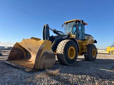 John Deere 644 P-TIER Wheel Loader