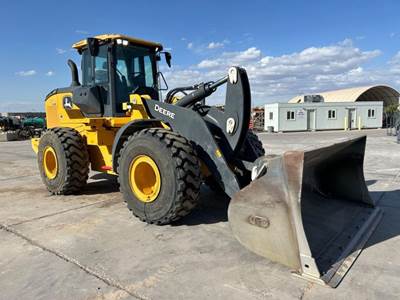 John Deere 644 P-TIER Wheel Loader
