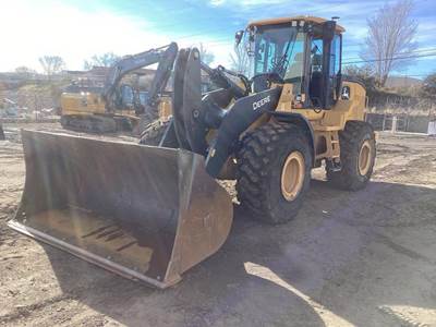 John Deere 644 P-TIER Wheel Loader