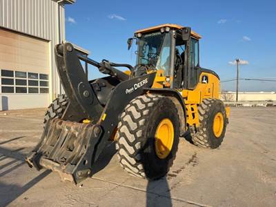 John Deere 644 P-TIER Wheel Loader