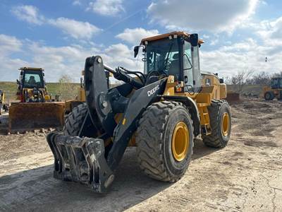 John Deere 644 P-TIER Wheel Loader