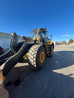 John Deere 744L Large Wheel Loader