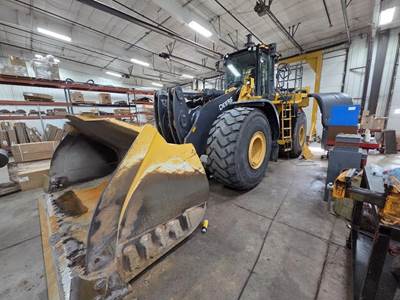 John Deere 844L Wheel Loader
