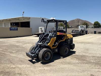 Vermeer ATX850 Wheel Loader