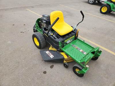 John Deere Z235 Zero Turn Mower