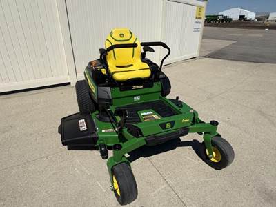 John Deere Z320R Zero Turn Mower