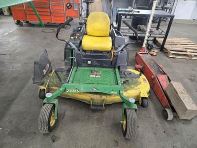 John Deere Z535M Zero Turn Mower