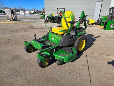 John Deere Z545R Zero Turn Mower
