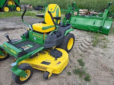 John Deere Z545R Zero Turn Mower