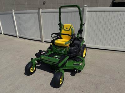 John Deere Z545R Zero Turn Mower