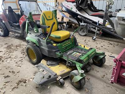 John Deere Z545R Zero Turn Mower
