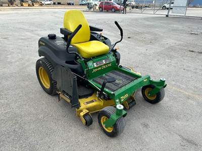 John Deere Z655 Zero Turn Mower