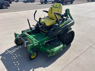John Deere Z950M Zero Turn Mower