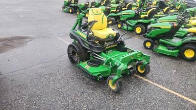 John Deere Z960M Zero Turn Mower