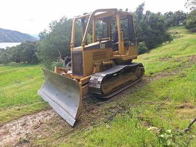 Caterpillar D4C HST Dozer