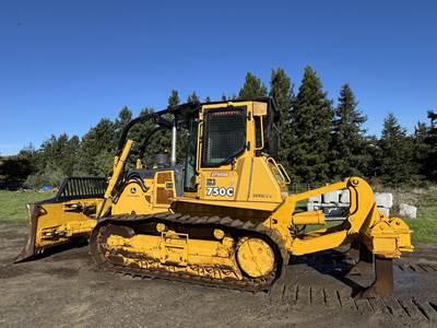 John Deere 750C LT Dozer