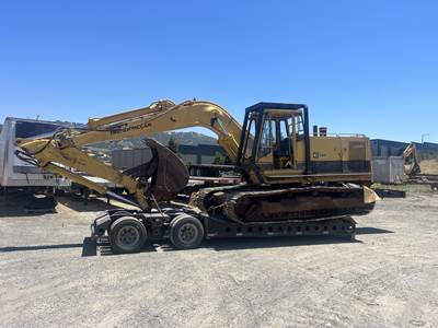 Caterpillar 225 Excavator