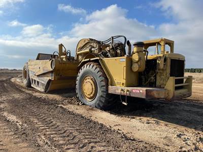 Caterpillar 651B Scraper