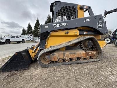John Deere 331G Skid Steer