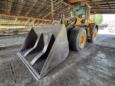Volvo L110H Wheel Loader