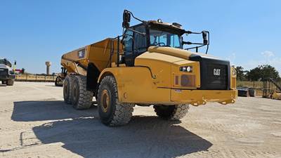 Caterpillar 740GC Articulated Truck