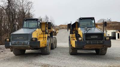 Komatsu HM400-2 Articulated Truck
