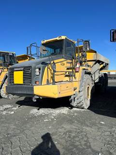Komatsu HM400-3 Articulated Truck