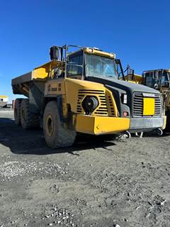 Komatsu HM400-5 Articulated Truck