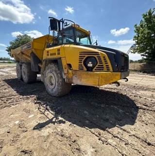 Komatsu HM400-5 Articulated Truck