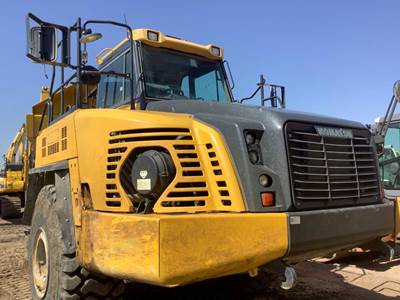 Komatsu HM400-5 Articulated Truck