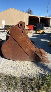 Caterpillar 42" BUCKET Bucket