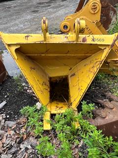 Emaq EMAQ-V shaped dig Bucket Bucket