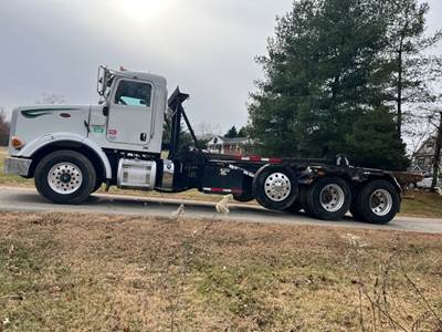 Peterbilt 3.65E+02 Cab & Chassis Truck