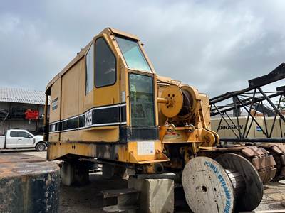 American 9.30E+03 Crane