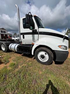 International RH Day Cab Truck