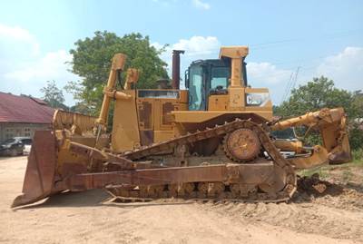 Caterpillar D10T Dozer