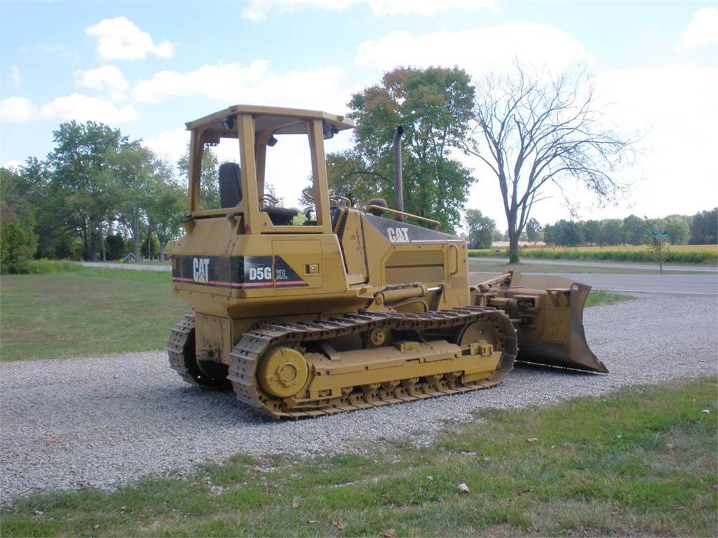 2004-caterpillar-d5g-dozer-for-sale-arnold-md-9435545