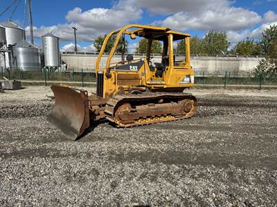 Caterpillar D5G XL Dozer