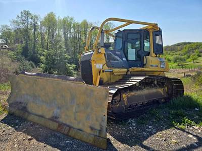 Komatsu D61PX-15E0 Dozer