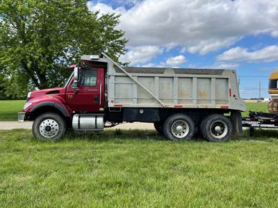 2007 International 7500 Dump Truck