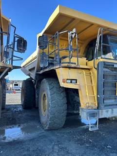 Komatsu HD465-7E0 Dump Truck