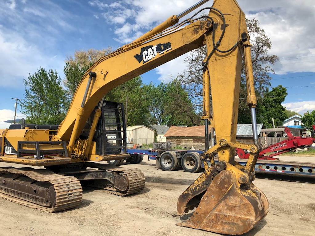 1998 Caterpillar 320BL Excavator For Sale, 12,682 Hours Pasco, WA